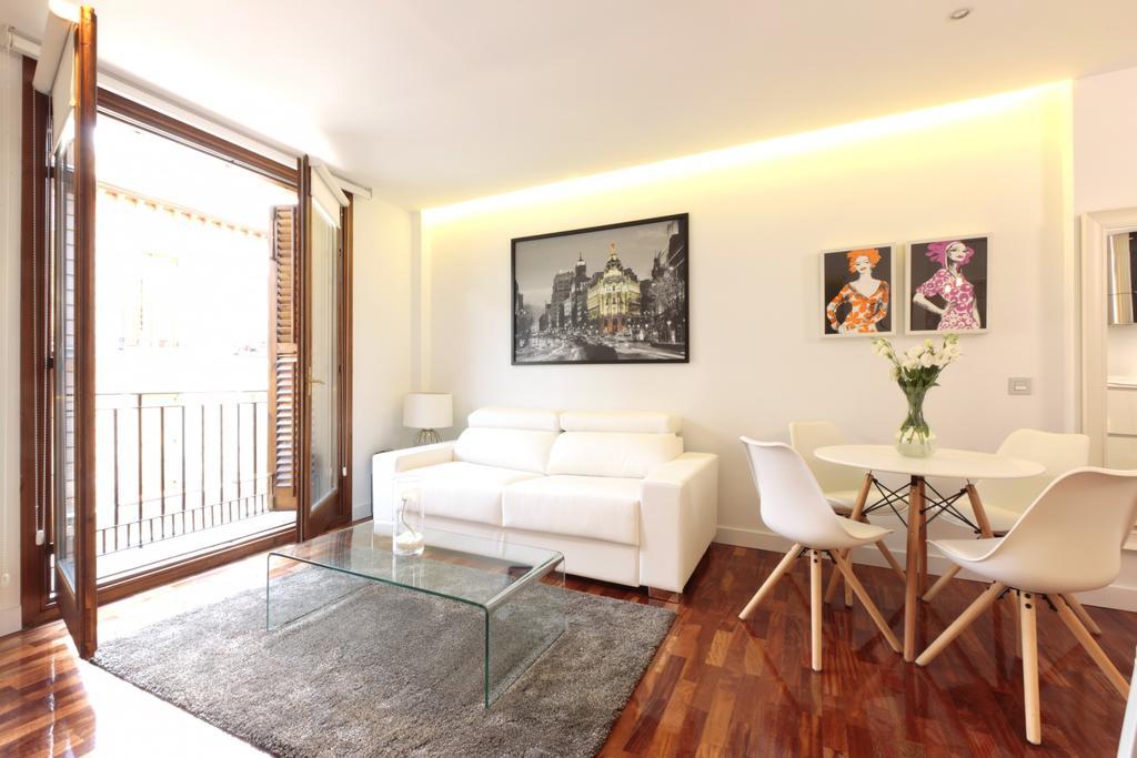 Malasana Center Madrid Luaran gambar