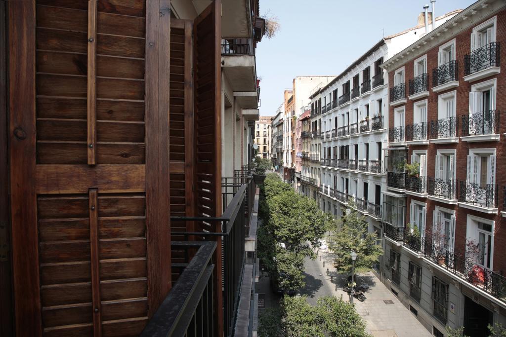 Malasana Center Madrid Luaran gambar